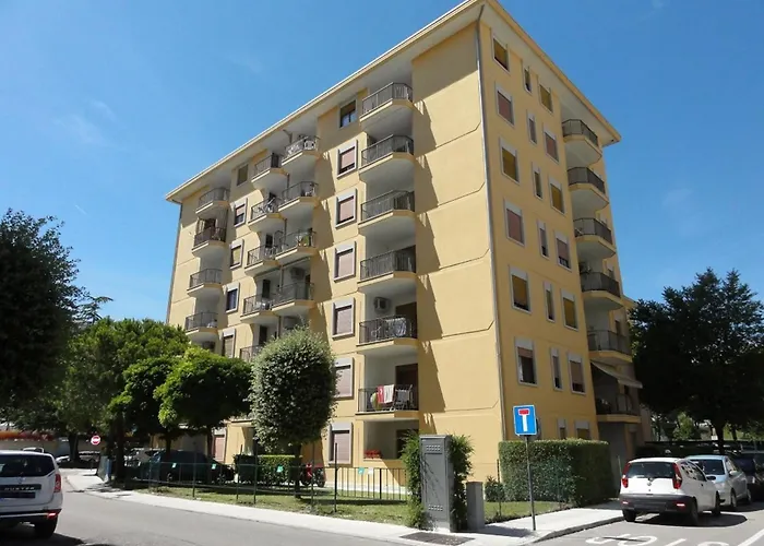 Bright Flat Close To The Sea