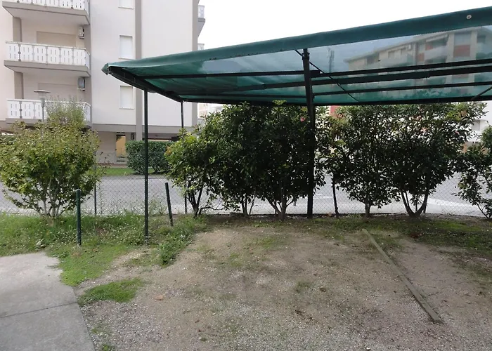 Bright Flat Close To The Sea Διαμέρισμα